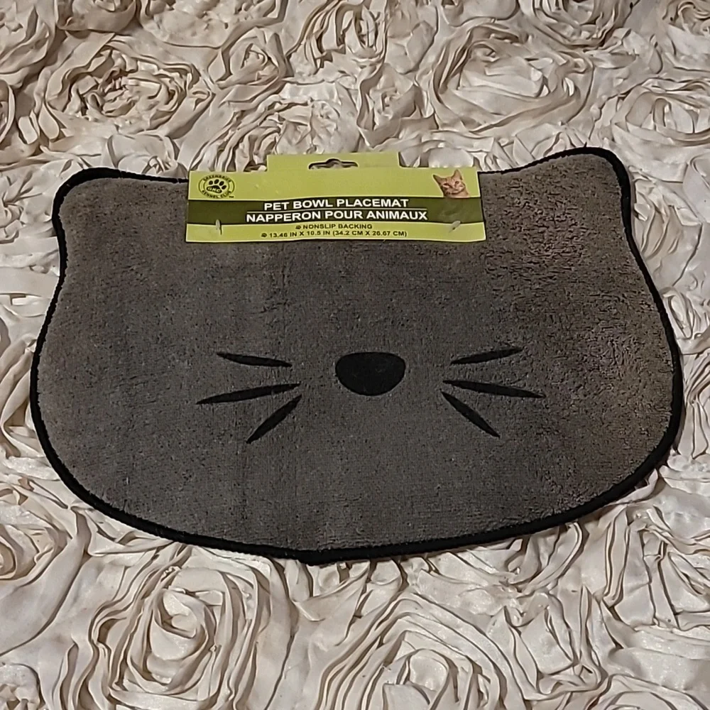 Pet Feeding Mat Non Slip Mat / Gray Placemat New.